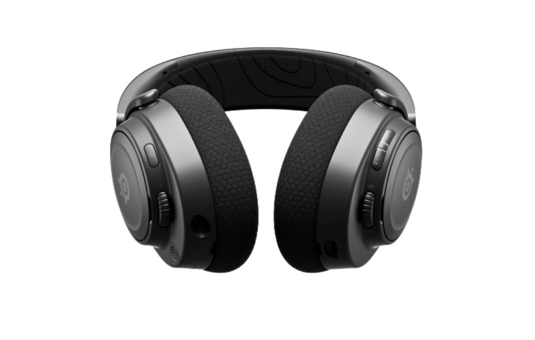 SteelSeries Arctis Nova 7 Wireless Gaming Headset bottom view